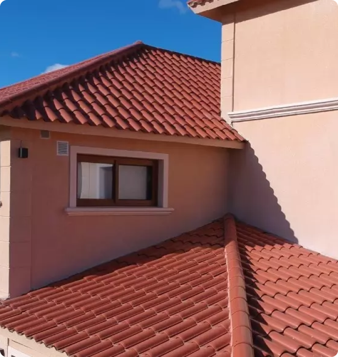 Juan Construye Tejas